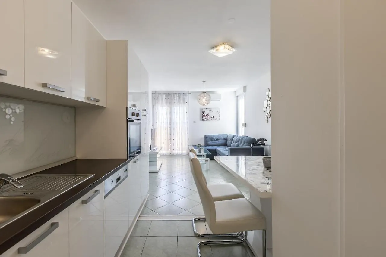 Apartment Larus Split